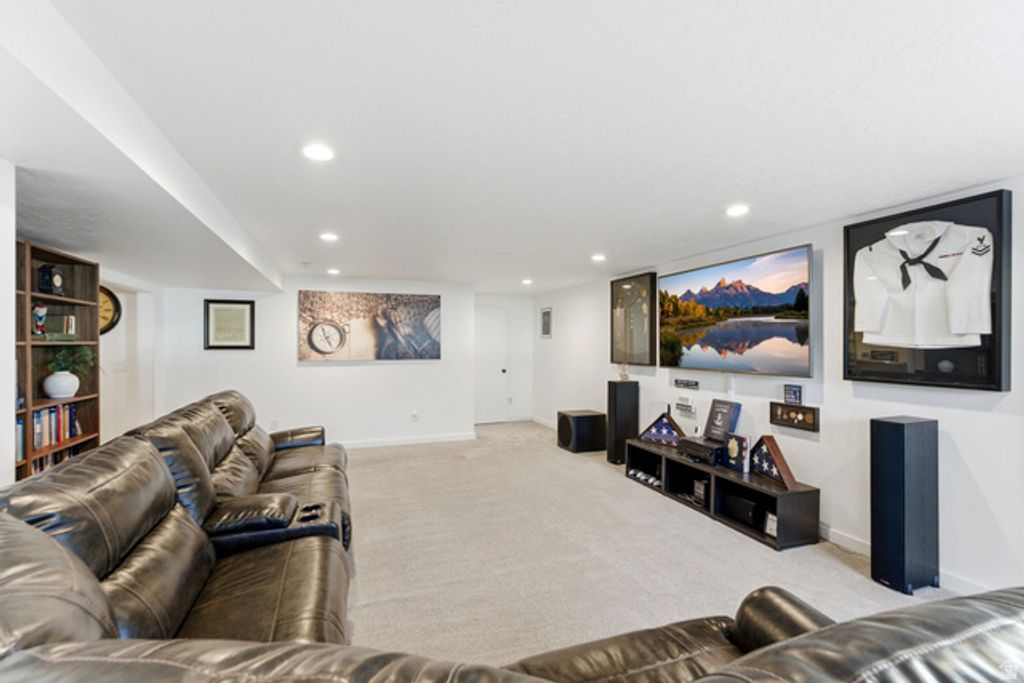 Image 39 of property listing at 598 S CROOKED POST WAY, Saratoga Springs, UT 84045