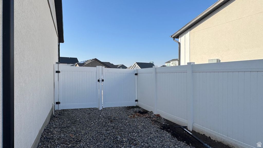 Image 64 of property listing at 598 S CROOKED POST WAY, Saratoga Springs, UT 84045