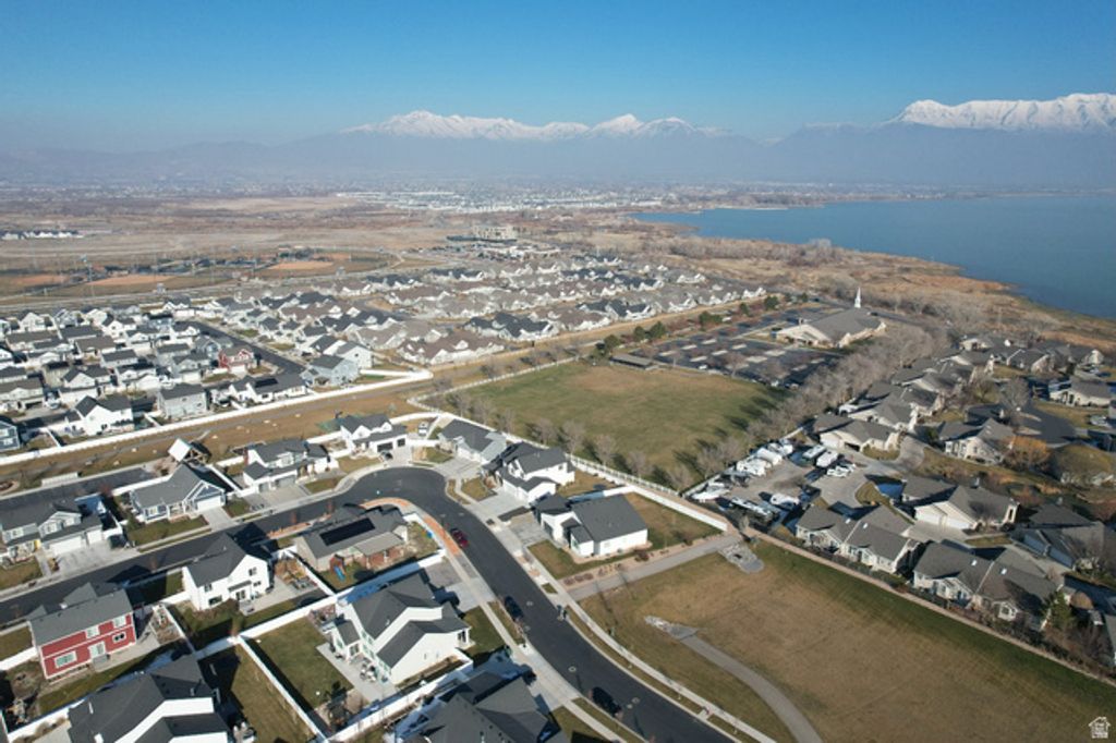 Image 86 of property listing at 598 S CROOKED POST WAY, Saratoga Springs, UT 84045