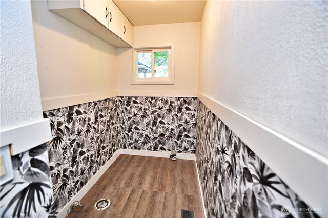 4830 Beverly Drive NE, Olympia, WA 98516