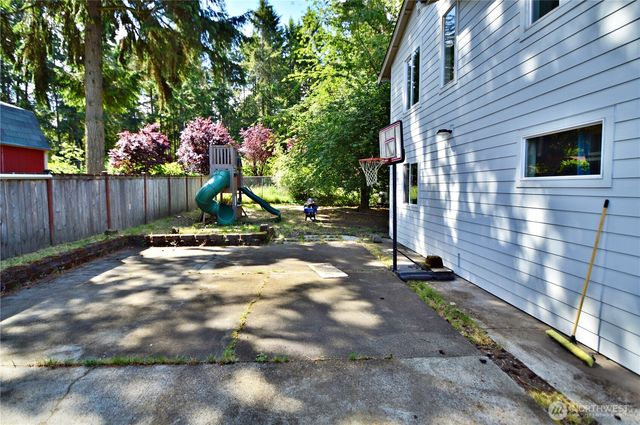 4830 Beverly Drive NE, Olympia, WA 98516