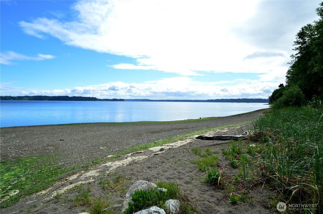 4830 Beverly Drive NE, Olympia, WA 98516