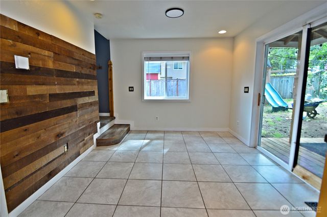 4830 Beverly Drive NE, Olympia, WA 98516
