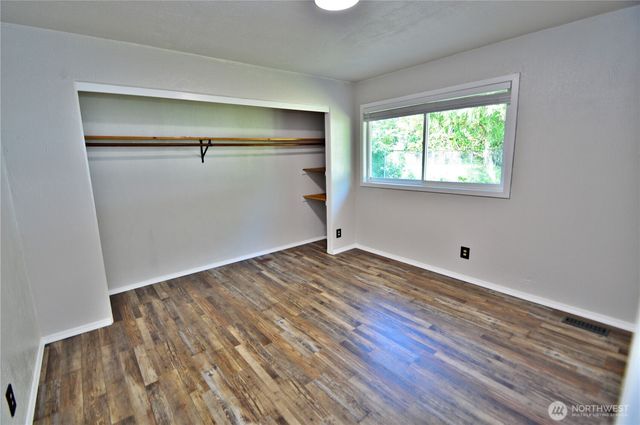 4830 Beverly Drive NE, Olympia, WA 98516