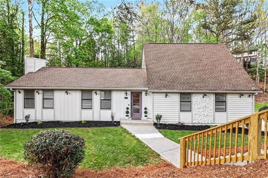 115 Ansley Court, Roswell, GA 30076