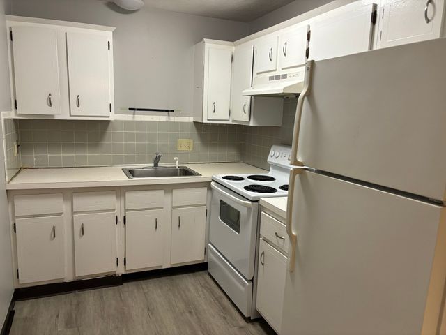 135 Winthrop St 1B, Framingham, MA 01702