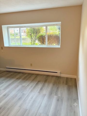 135 Winthrop St 1B, Framingham, MA 01702