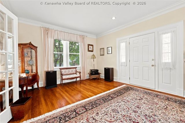 817 Maple Road, Charleston, WV 25302