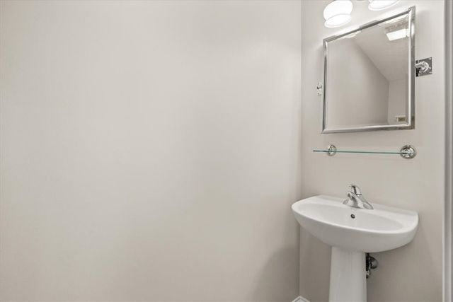 16 Streamview Drive 16, Cumberland, RI 02864