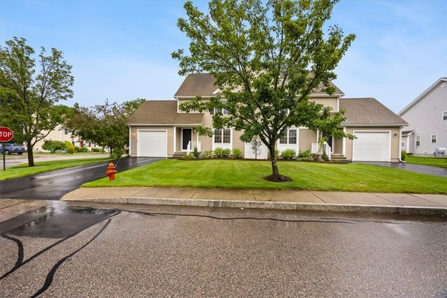 16 Streamview Drive 16, Cumberland, RI 02864