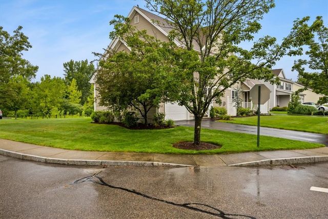 16 Streamview Drive 16, Cumberland, RI 02864