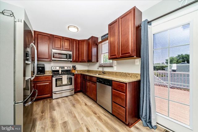 6388 LOUDON AVE, Elkridge, MD 21075