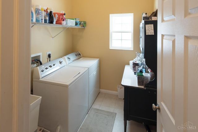 415 Brookhurst Drive, Monroe, OH 45050