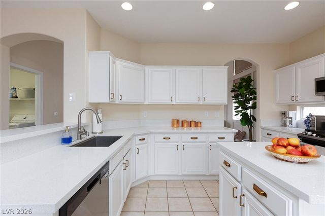 8204 Burgesshill Avenue, Las Vegas, NV 89129