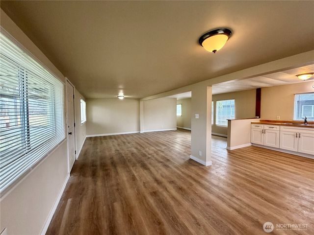 774 Rain Street NE, Ocean Shores, WA 98569