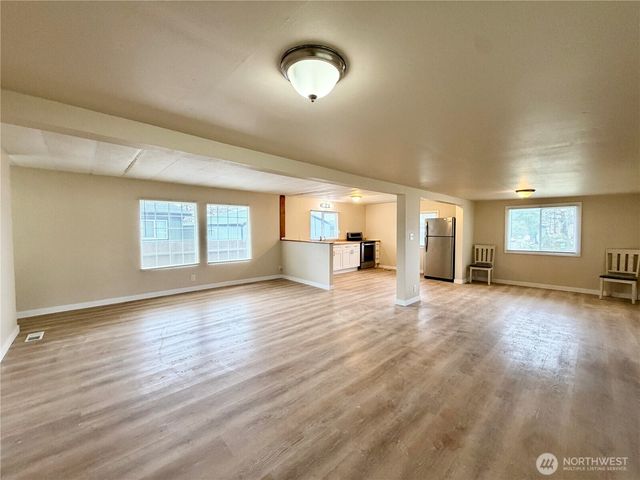 774 Rain Street NE, Ocean Shores, WA 98569