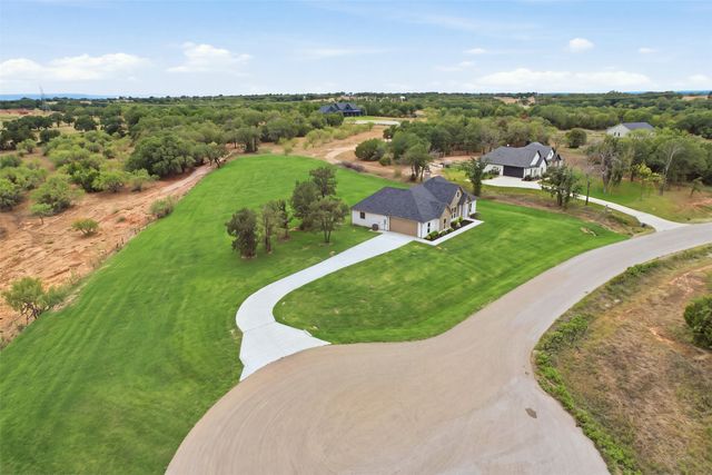 124 Norene Lane, Weatherford, TX 76088