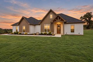 124 Norene Lane, Weatherford, TX 76088