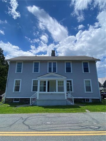 191 coggeshall Avenue 4, Newport, RI 02840