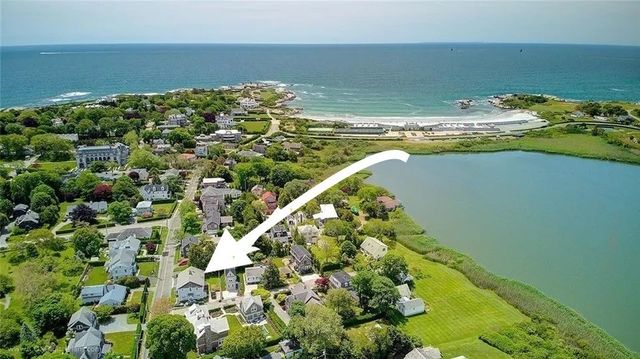 191 coggeshall Avenue 4, Newport, RI 02840