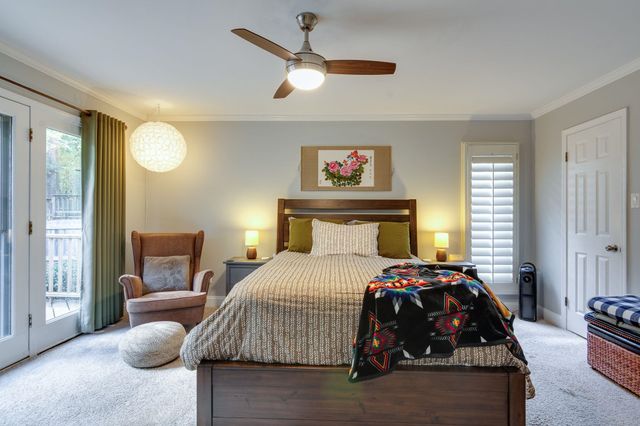 7701 OLD VILLAGE CV, Germantown, TN 38138