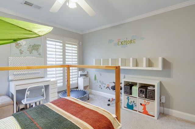 7701 OLD VILLAGE CV, Germantown, TN 38138