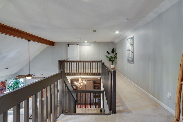 7701 OLD VILLAGE CV, Germantown, TN 38138