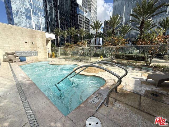 877 Francisco Street 617, Los Angeles, CA 90017