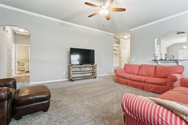 705 Windy Lane, Yukon, OK 73099