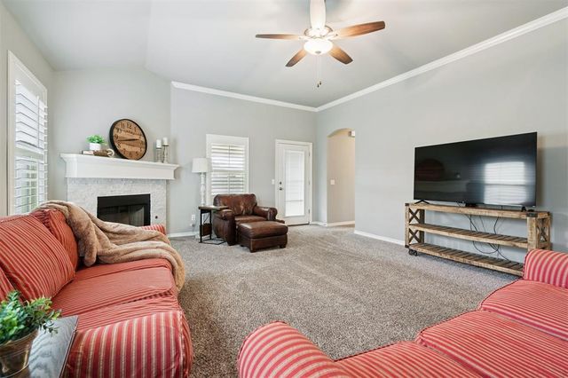 705 Windy Lane, Yukon, OK 73099