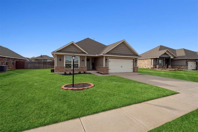 705 Windy Lane, Yukon, OK 73099