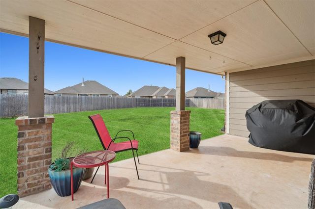 705 Windy Lane, Yukon, OK 73099