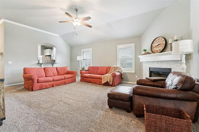 705 Windy Lane, Yukon, OK 73099