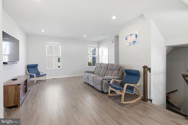 18 HAMILTON CT, Pennsauken, NJ 08110