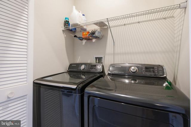 18 HAMILTON CT, Pennsauken, NJ 08110