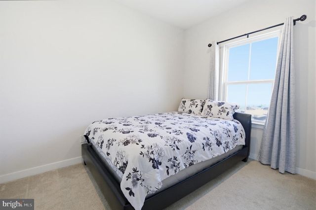 18 HAMILTON CT, Pennsauken, NJ 08110