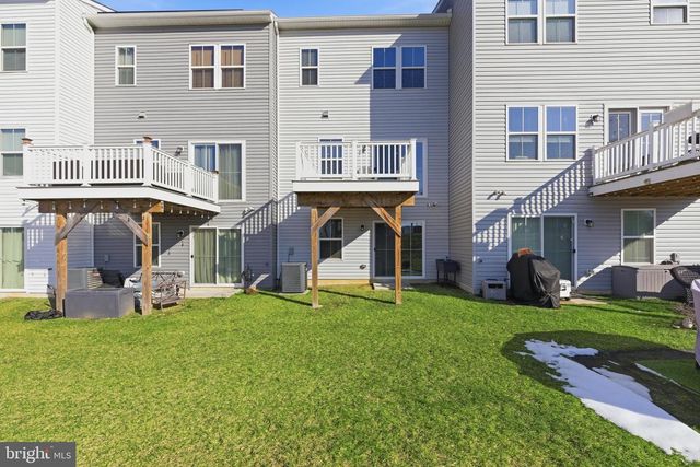 18 HAMILTON CT, Pennsauken, NJ 08110