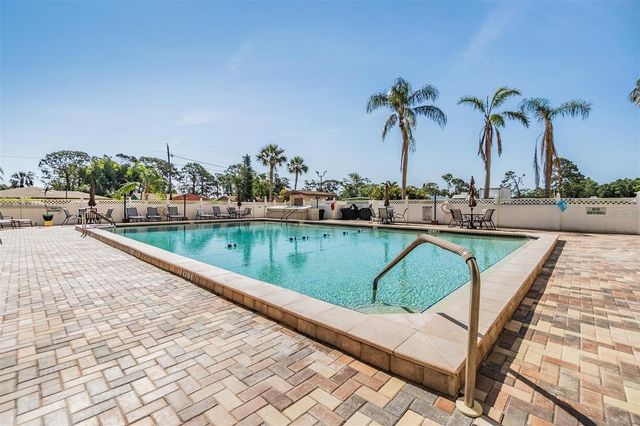 2901 26TH STREET W 606, Bradenton, FL 34205