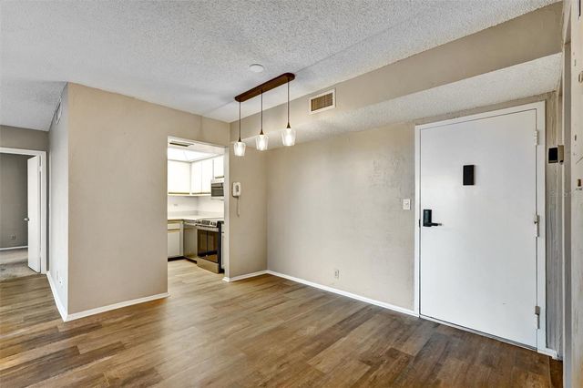 2901 26TH STREET W 606, Bradenton, FL 34205