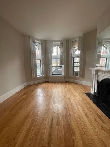 271 Dartmouth St 1L, Boston, MA 02116