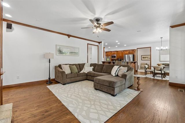 1101 Caines Hill Road, Edmond, OK 73034