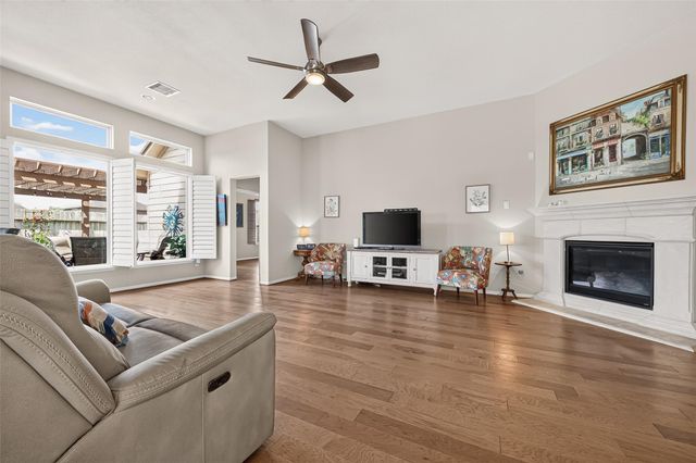 4910 Culver Lane, Rosenberg, TX 77471