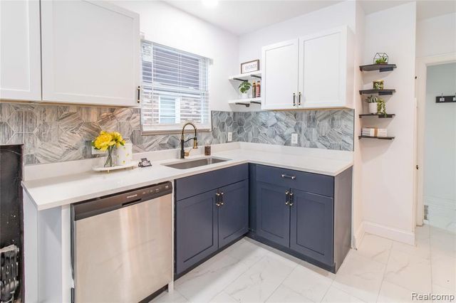 5784 Whittier Street, Detroit, MI 48224