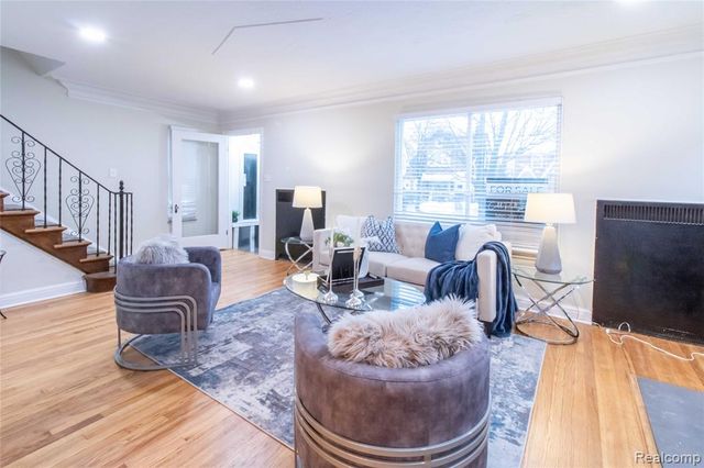 5784 Whittier Street, Detroit, MI 48224