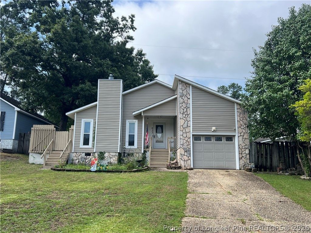 433 Andover Road, Fayetteville, NC 28311 — exterior