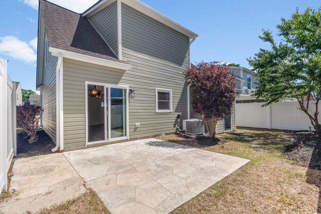 916 Tiffany Ln., North Myrtle Beach, SC 29582