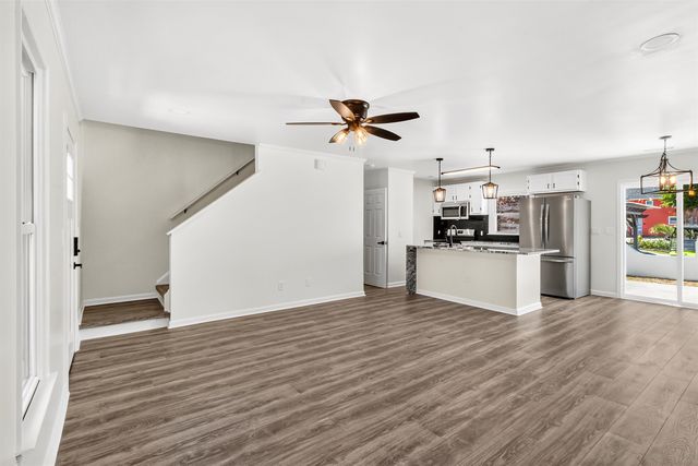 916 Tiffany Ln., North Myrtle Beach, SC 29582