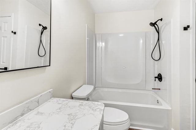 916 Tiffany Ln., North Myrtle Beach, SC 29582