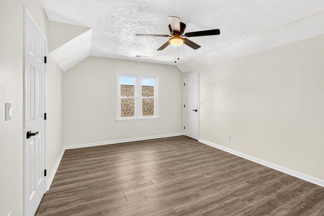 916 Tiffany Ln., North Myrtle Beach, SC 29582