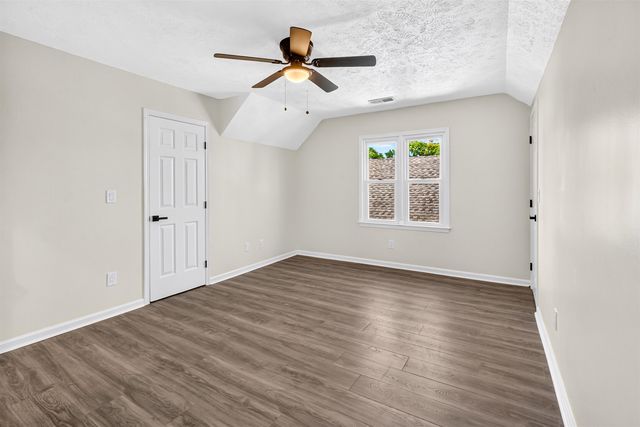 916 Tiffany Ln., North Myrtle Beach, SC 29582